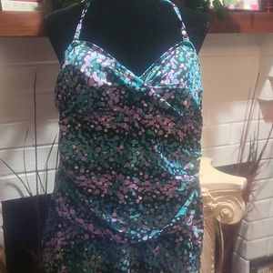 Woman around the neck swimsuit